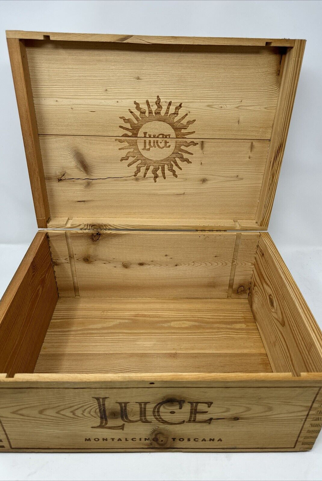Luce Winery 6 Bottle Wooden Wine Box (Empty) Ships Fast