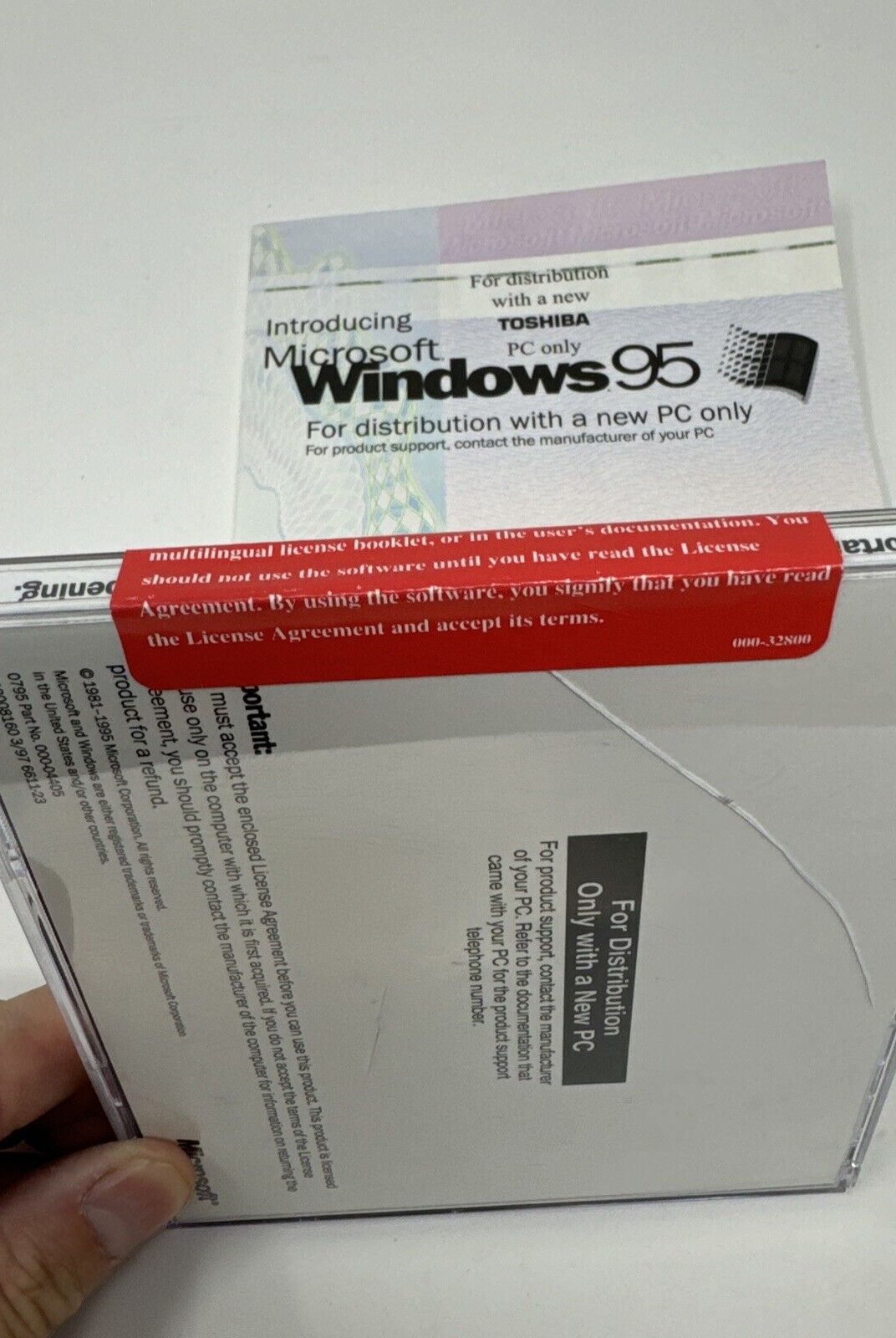 Introducing Microsoft Windows 95 For Distribution With A New PC Only CD NEW