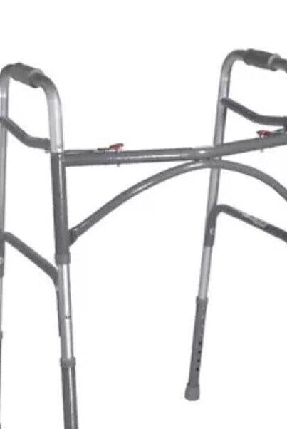 Drive Medical 10220-1 Heavy Duty Bariatric Two Button Folding Walker