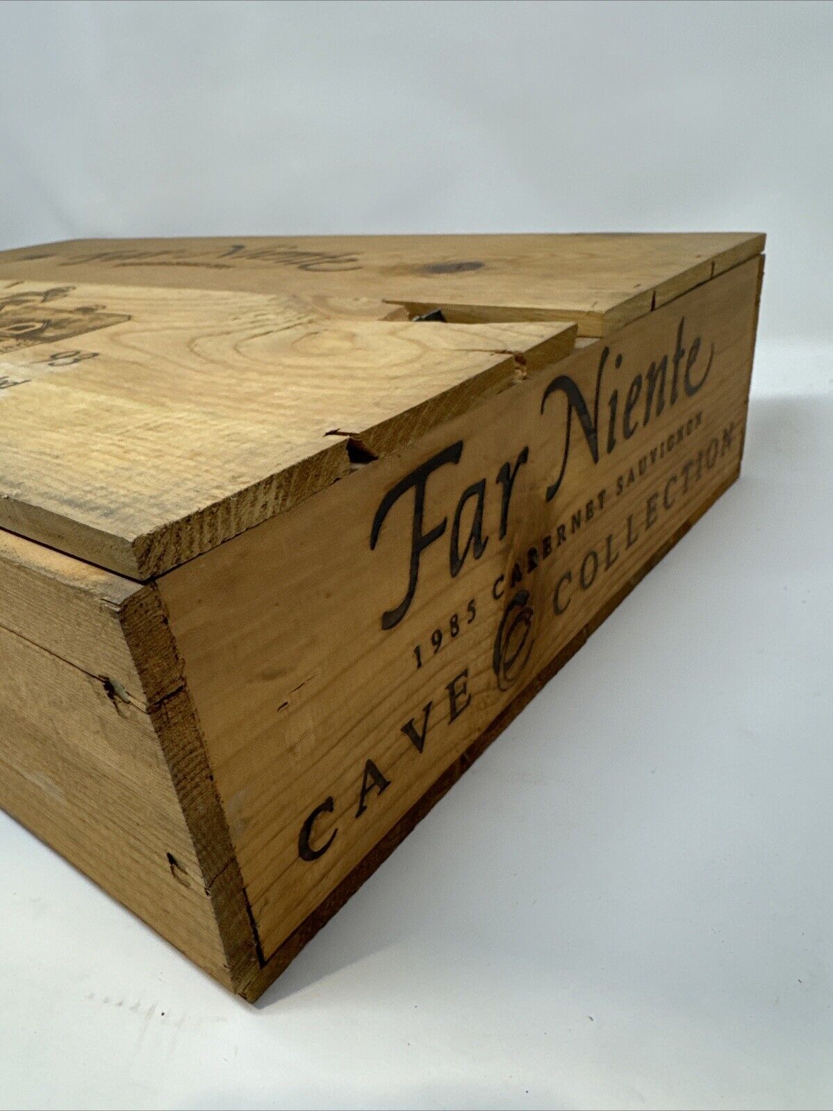 1993 Far Niente Napa Valley Cabernet Sauvignon Wood Wine Crate Case Empty Box