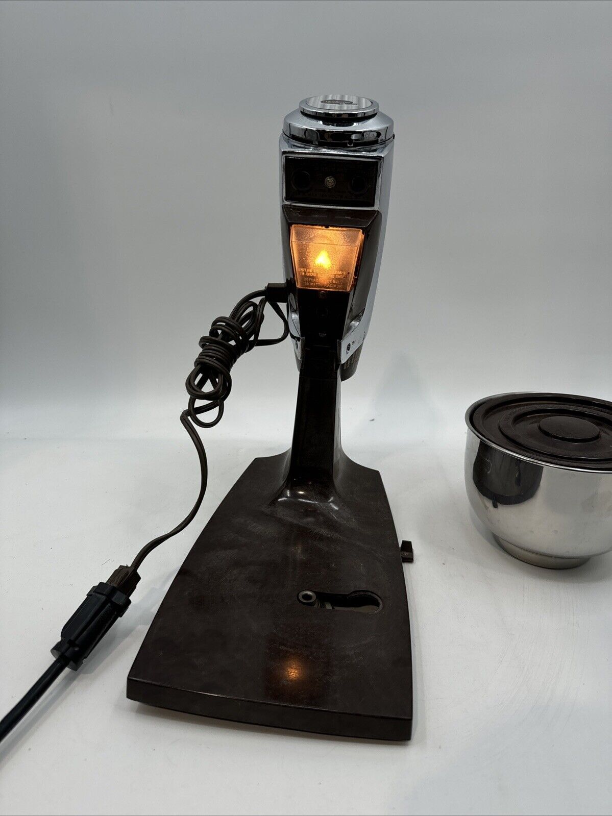 Vintage Sunbeam Vista Mixmaster 12-Speed Mixer + Attachment/Bowls - Tested Works