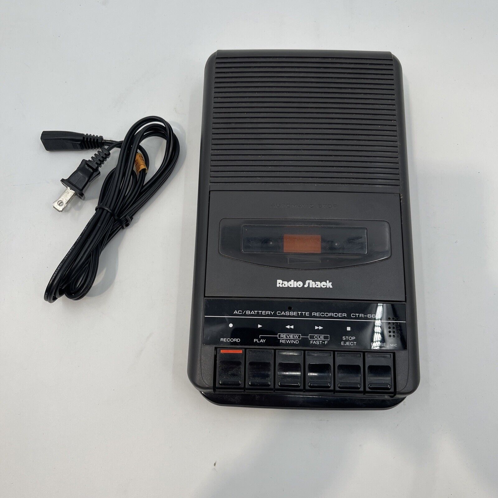Vintage Realistic CTR-66 Cassette Tape Player Recorder AC Electric or DC Battery