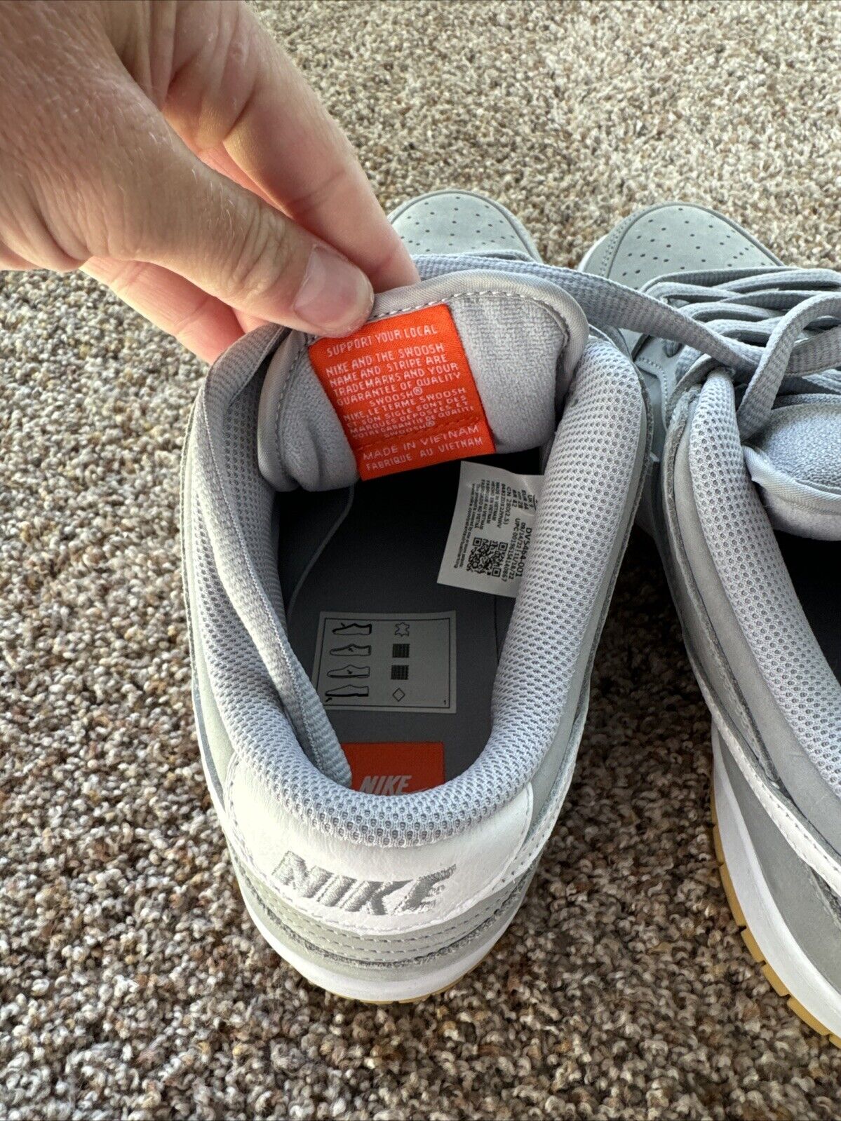 Nike SB Dunk Low Orange Grey Gum 最終値下げ Nike SB Dunk Low Pro ISO Orange Label Gray Gum – The Garden