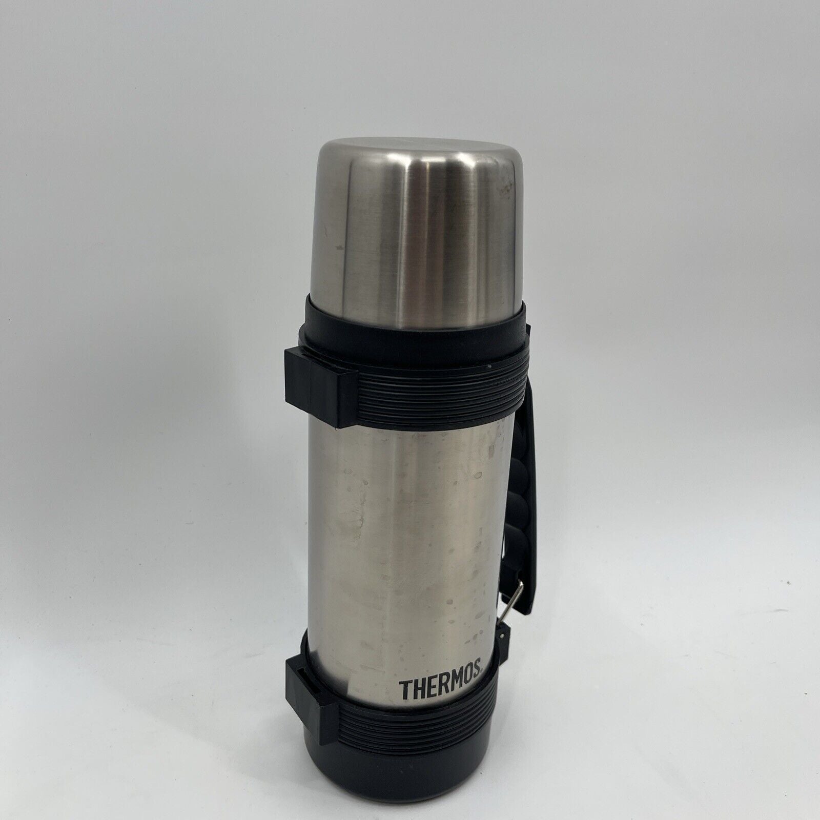 Thermos Professional Stainless Steel Series Vacuum Bottle 1.1 US Quarts 1 Liter