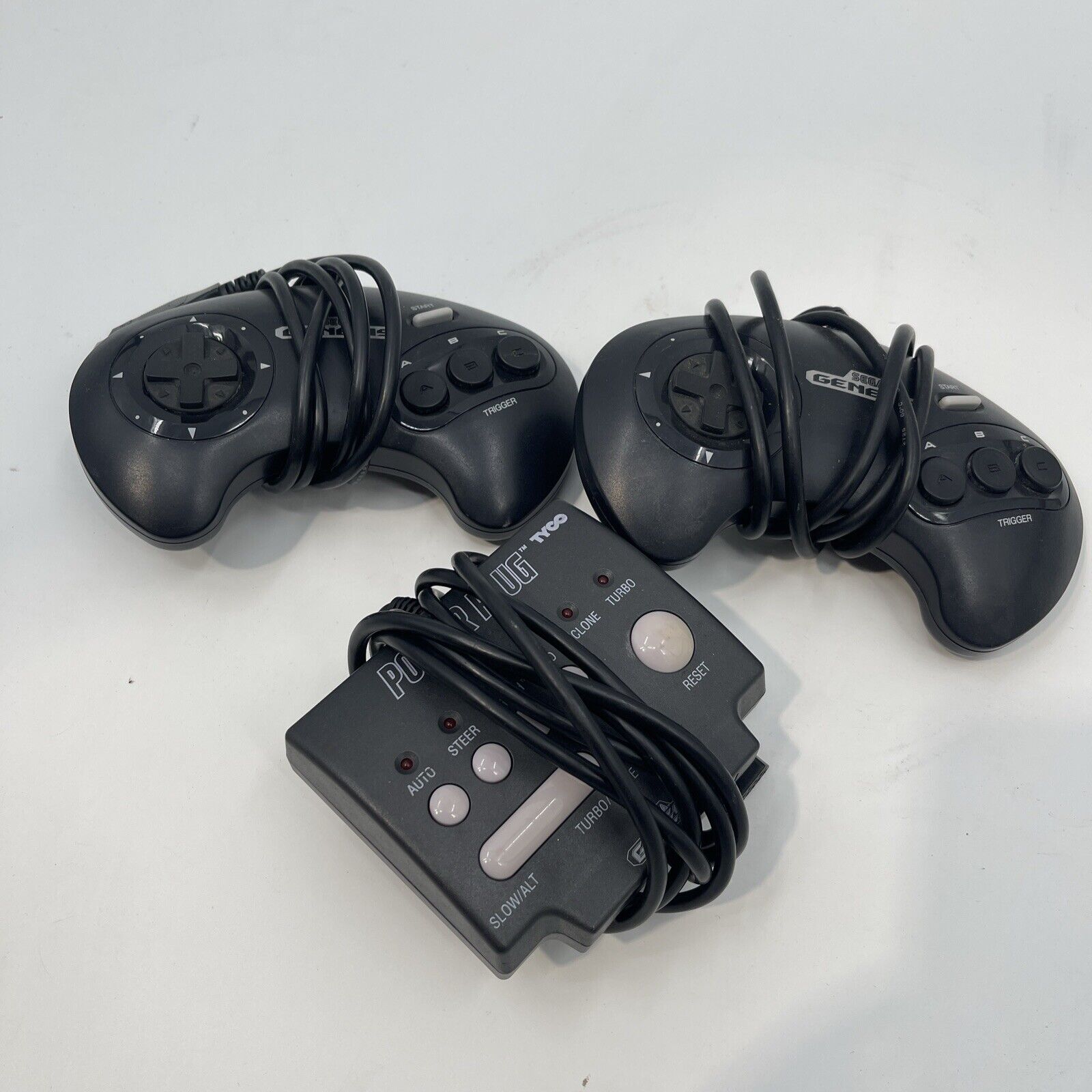 Sega Genesis Controller LOT Model 1650 w/ PowerPlug