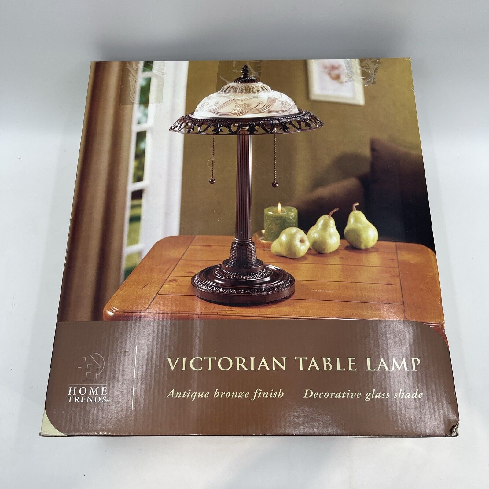 Home Trends Victorian Table Lamp Decor Glass Shade NEW