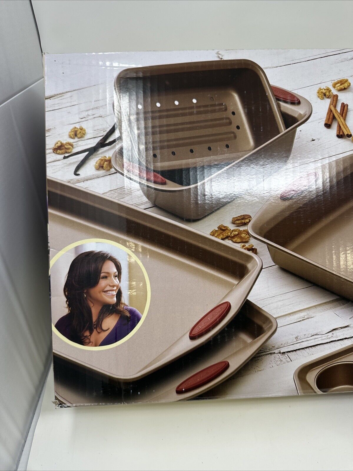 Rachael Ray 10 Piece NonStick Bakeware Set with Red Gripa New In Box