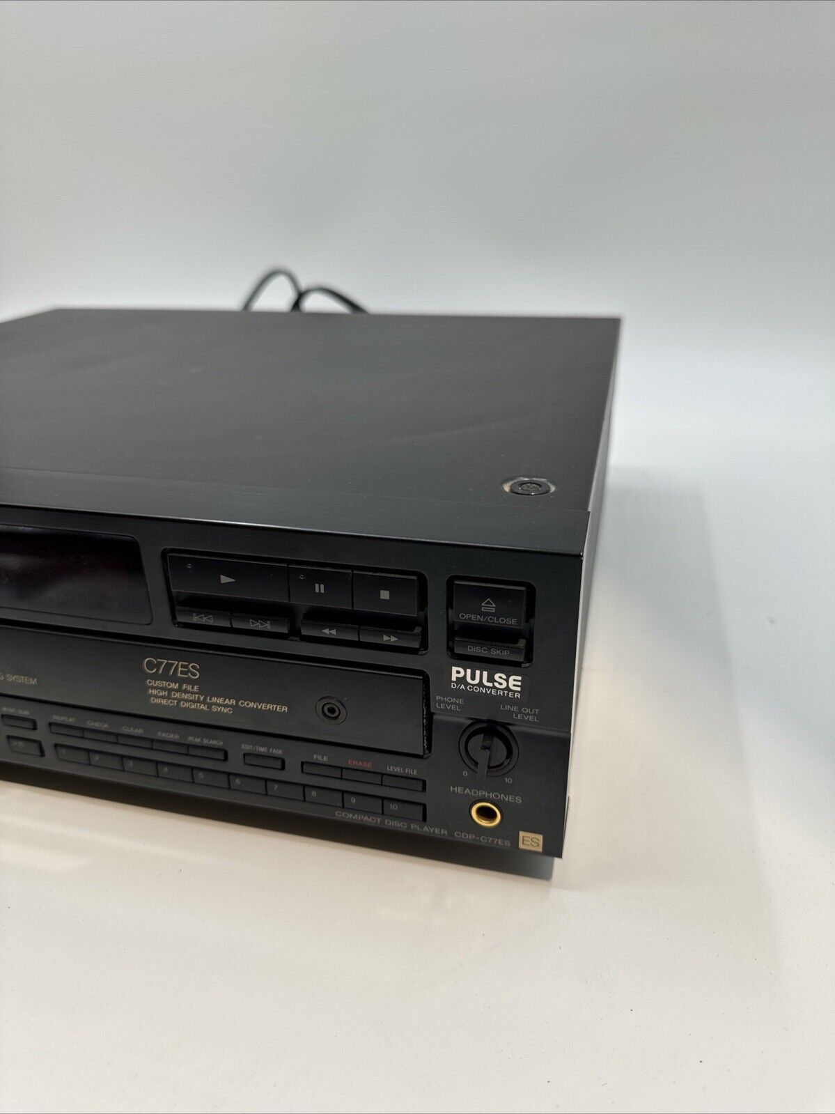 Sony CDP-C77ES  Audiophile CD Changer-No Remote